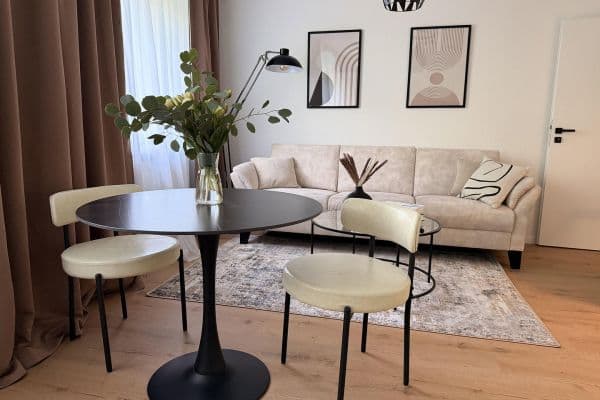 Pronájem bytu 2+1 45 m², Nürnberg, Bavorsko Pronájem bytu 2+1 45 m², Nürnberg, Bavorsko