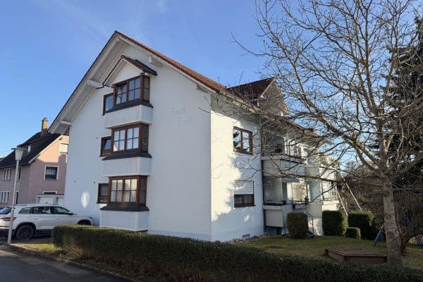 Prodej bytu 4+1 93 m², Alte Schulstr. 11, Zimmern ob Rottweil Prodej bytu 4+1 93 m², Alte Schulstr. 11, Zimmern ob Rottweil
