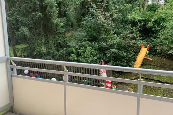 Pronájem bytu 1+1 33 m², Fischertal 34, Wuppertal Pronájem bytu 1+1 33 m², Fischertal 34, Wuppertal