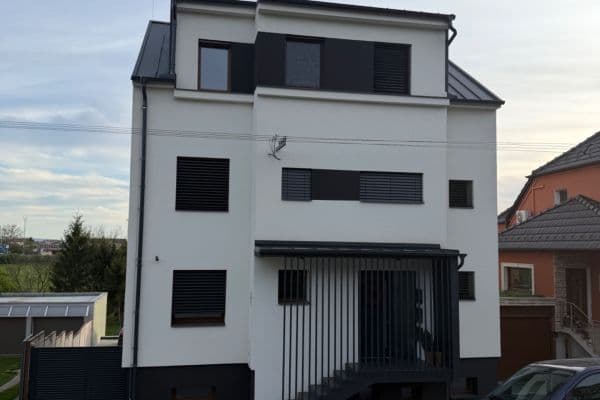 Pronájem bytu 2+1 70 m², Solná cesta, Uherské Hradiště Pronájem bytu 2+1 70 m², Solná cesta, Uherské Hradiště