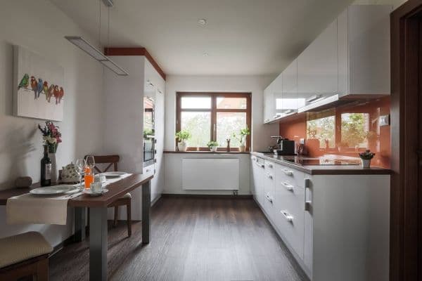 Pronájem bytu 2+kk 50 m², U Malvazinky, Praha Pronájem bytu 2+kk 50 m², U Malvazinky, Praha