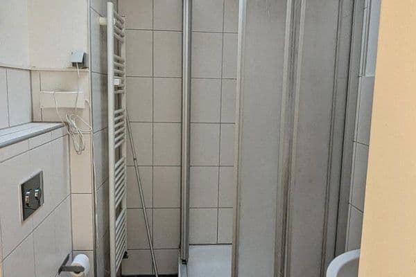 Pronájem bytu 3+1 70 m², May-Ayim-Str. 5, Dortmund, Severní Porýní-Vestfálsko Pronájem bytu 3+1 70 m², May-Ayim-Str. 5, Dortmund, Severní Porýní-Vestfálsko