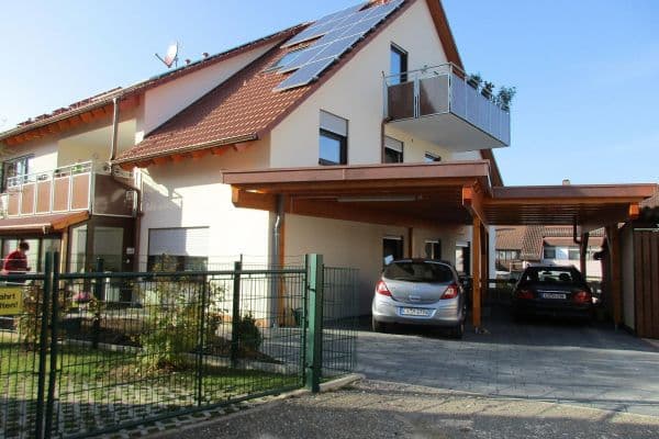 Pronájem bytu 4+1 104 m², Neuffen Pronájem bytu 4+1 104 m², Neuffen