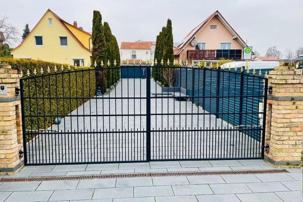 Prodej domu 176 m², pozemek 490 m², Speyerer Straße 23, Römerberg Prodej domu 176 m², pozemek 490 m², Speyerer Straße 23, Römerberg