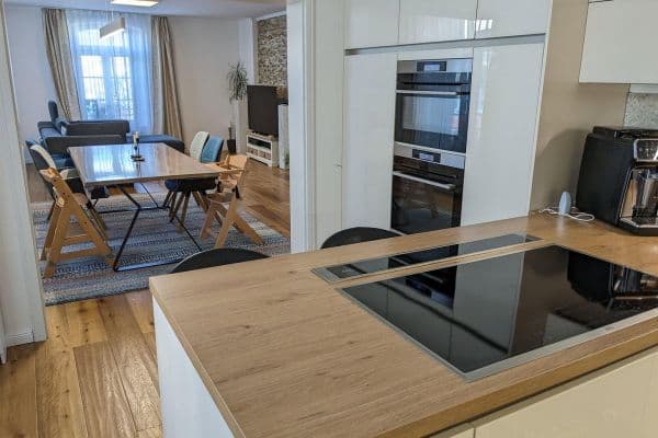 Prodej bytu 5+kk 161 m², Speyer Prodej bytu 5+kk 161 m², Speyer