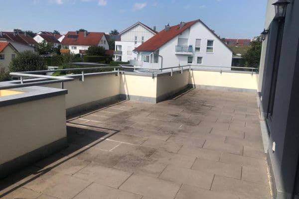 Pronájem bytu 3+1 68 m², Biberach Pronájem bytu 3+1 68 m², Biberach