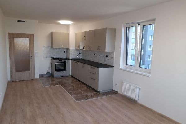Pronájem bytu 3+kk 70 m², U Továren, Praha Pronájem bytu 3+kk 70 m², U Továren, Praha