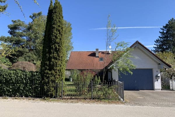 Prodej domu 113 m², pozemek 879 m², Gauting / Buchendorf, Bavorsko Prodej domu 113 m², pozemek 879 m², Gauting / Buchendorf, Bavorsko