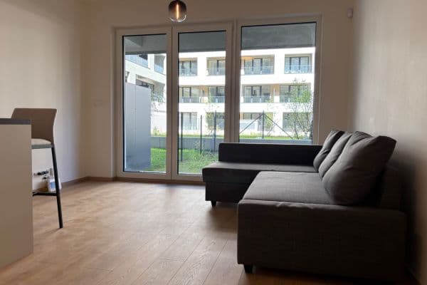 Pronájem bytu 1+kk 33 m², Poděbradská, Praha Pronájem bytu 1+kk 33 m², Poděbradská, Praha
