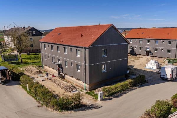 Pronájem bytu 3+1 58 m², Schlesierstraße 7, Schwandorf, Bavorsko Pronájem bytu 3+1 58 m², Schlesierstraße 7, Schwandorf, Bavorsko