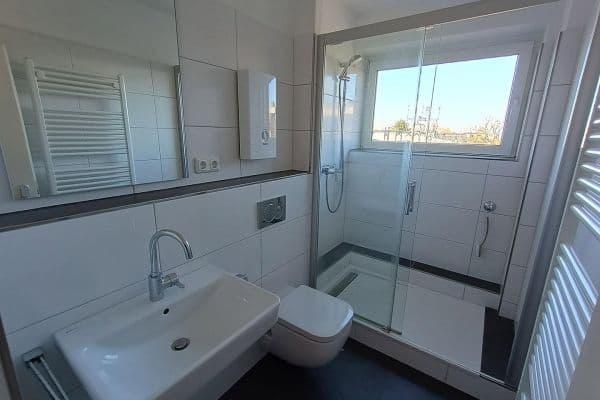 Pronájem bytu 3+1 74 m², Wilhelm-Crüwell-Straße 20, Dortmund Pronájem bytu 3+1 74 m², Wilhelm-Crüwell-Straße 20, Dortmund