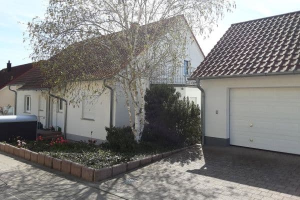 Prodej domu 174 m², pozemek 648 m², Arnstein Prodej domu 174 m², pozemek 648 m², Arnstein
