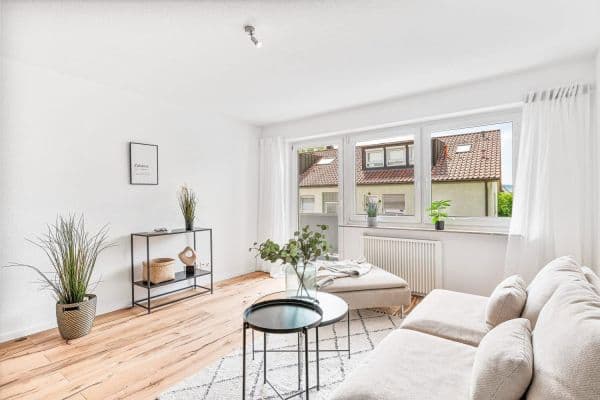 Prodej bytu 4+1 84 m², Kelkheim Prodej bytu 4+1 84 m², Kelkheim