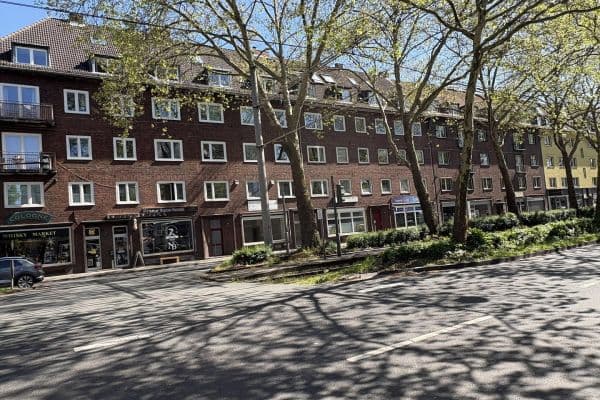 Pronájem bytu 4+1 105 m², Luxemburger Str.259, Köln, Severní Porýní-Vestfálsko Pronájem bytu 4+1 105 m², Luxemburger Str.259, Köln, Severní Porýní-Vestfálsko