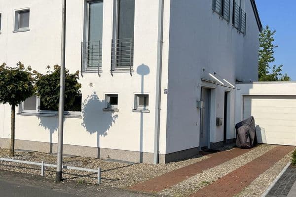 Prodej domu 182 m², pozemek 386 m², Münster, Severní Porýní-Vestfálsko Prodej domu 182 m², pozemek 386 m², Münster, Severní Porýní-Vestfálsko