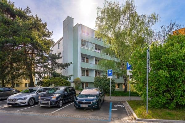 Prodej bytu 2+1 54 m², Barvy, Brno Prodej bytu 2+1 54 m², Barvy, Brno