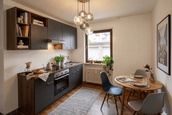 Pronájem bytu 2+1 60 m², Ludwigshafen Pronájem bytu 2+1 60 m², Ludwigshafen