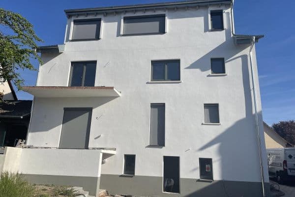 Pronájem bytu 3+1 77 m², Rodenbach Pronájem bytu 3+1 77 m², Rodenbach