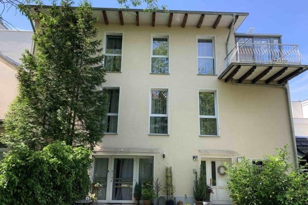 Prodej domu 190 m², pozemek 205 m², Berlin, Berlín Prodej domu 190 m², pozemek 205 m², Berlin, Berlín