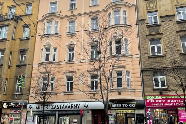 Prodej bytu 2+1 40 m², Komunardů, Praha Prodej bytu 2+1 40 m², Komunardů, Praha