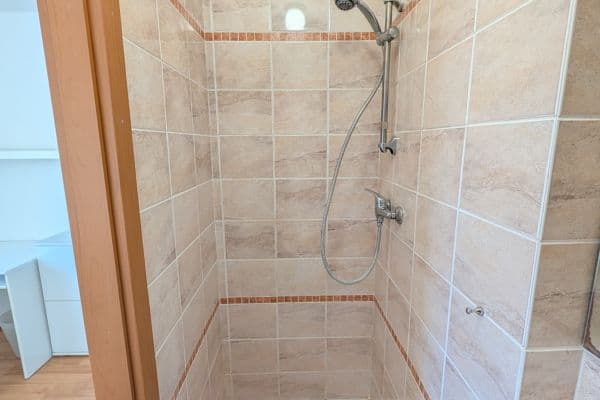 Pronájem bytu 1+kk 14 m², Pivoňkova, Brno Pronájem bytu 1+kk 14 m², Pivoňkova, Brno