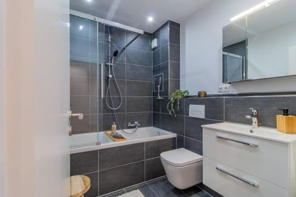 Prodej bytu 2+1 57 m², Chemnitz, Sasko Prodej bytu 2+1 57 m², Chemnitz, Sasko