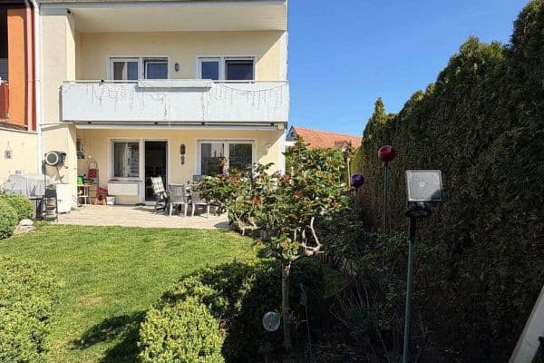 Pronájem domu 140 m², pozemek 290 m², Bubenreuth Pronájem domu 140 m², pozemek 290 m², Bubenreuth