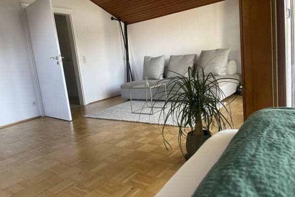 Pronájem bytu 157 m², Richard-Strauss-Straße 1, Pullach im Isartal, Bavorsko Pronájem bytu 157 m², Richard-Strauss-Straße 1, Pullach im Isartal, Bavorsko