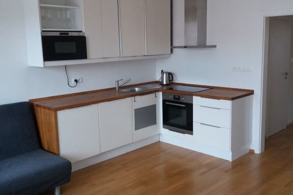 Pronájem bytu 4+kk 72 m², Božetická, Praha Pronájem bytu 4+kk 72 m², Božetická, Praha