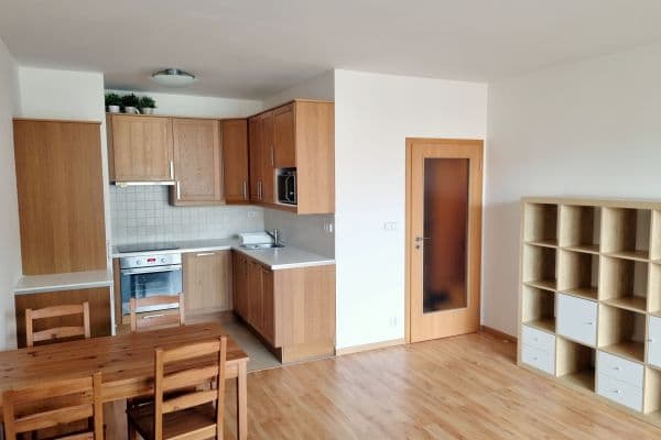 Prodej bytu 2+kk 55 m², Tulešická, Praha Prodej bytu 2+kk 55 m², Tulešická, Praha