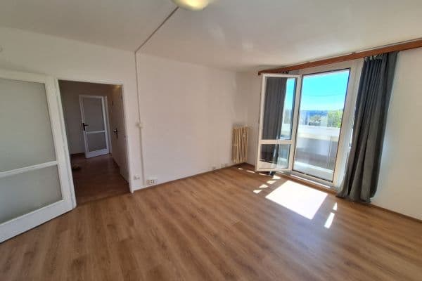 Pronájem bytu 1+1 38 m², Nepomucká, Plzeň Pronájem bytu 1+1 38 m², Nepomucká, Plzeň