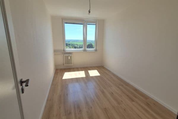 Pronájem bytu 2+kk 46 m², Milánská, Praha Pronájem bytu 2+kk 46 m², Milánská, Praha