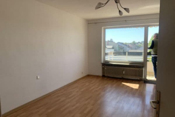 Pronájem bytu 2+1 52 m², Neu Isenburg Pronájem bytu 2+1 52 m², Neu Isenburg