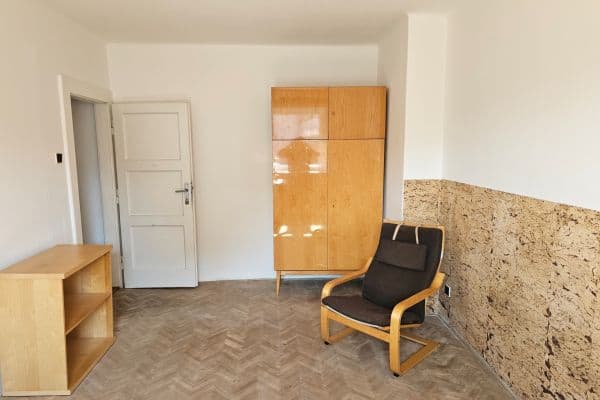 Pronájem bytu 16 m², Lanýžová, Praha Pronájem bytu 16 m², Lanýžová, Praha