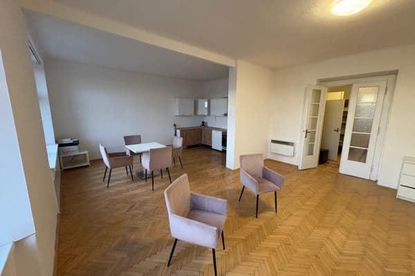 Pronájem bytu 2+1 80 m², Na Kovárně, Praha Pronájem bytu 2+1 80 m², Na Kovárně, Praha