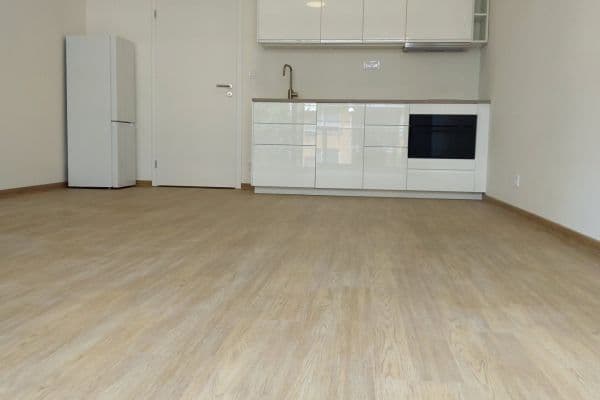 Pronájem bytu 1+kk 35 m², Gerstelova, Praha Pronájem bytu 1+kk 35 m², Gerstelova, Praha