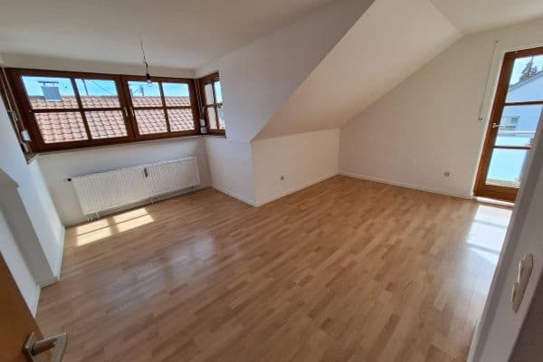 Pronájem bytu 2+1 56 m², Neusäß-Täfertingen Pronájem bytu 2+1 56 m², Neusäß-Täfertingen