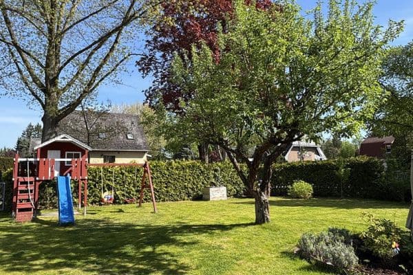 Prodej domu 260 m², pozemek 764 m², Berlin, Berlín Prodej domu 260 m², pozemek 764 m², Berlin, Berlín