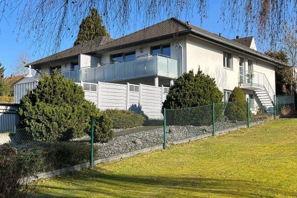 Prodej bytu 4+1 100 m², Hiddenhausen Prodej bytu 4+1 100 m², Hiddenhausen