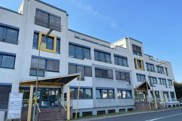 Pronájem kanceláře 50 m², Berner Str. 71, Frankfurt - Nieder-Eschbach, Hessen Pronájem kanceláře 50 m², Berner Str. 71, Frankfurt - Nieder-Eschbach, Hessen