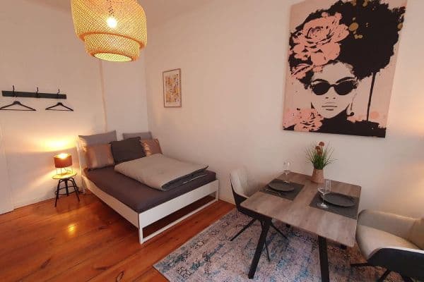 Pronájem bytu 1+1 29 m², Torstrasse 72, Berlin, Berlín Pronájem bytu 1+1 29 m², Torstrasse 72, Berlin, Berlín