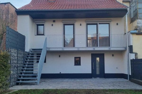 Prodej bytu 3+1 99 m², Eisenbahnstr. 4a, Steinwenden Prodej bytu 3+1 99 m², Eisenbahnstr. 4a, Steinwenden