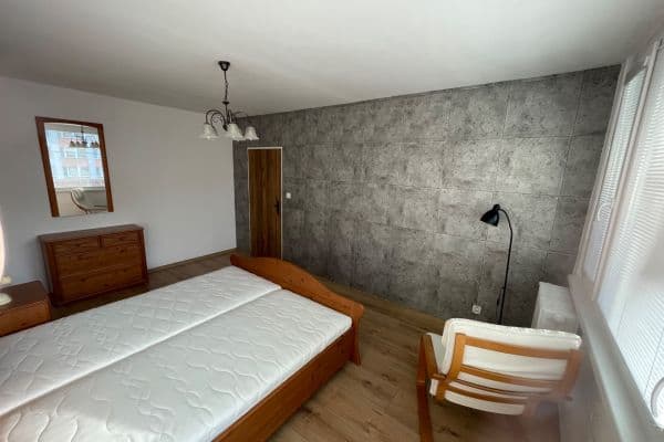 Pronájem bytu 2+1 61 m², Erbenova, Mladá Boleslav, Středočeský kraj Pronájem bytu 2+1 61 m², Erbenova, Mladá Boleslav, Středočeský kraj