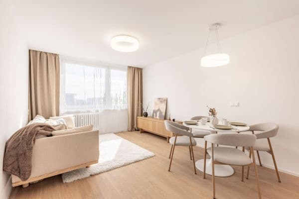 Prodej bytu 3+kk 70 m², Jažlovická, Praha Prodej bytu 3+kk 70 m², Jažlovická, Praha