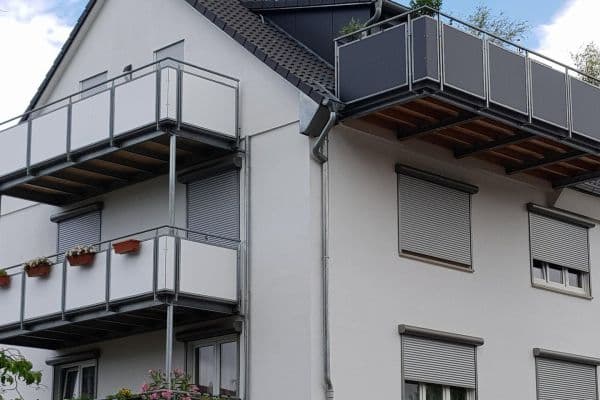 Pronájem bytu 2+kk 85 m², Reutlingen Pronájem bytu 2+kk 85 m², Reutlingen