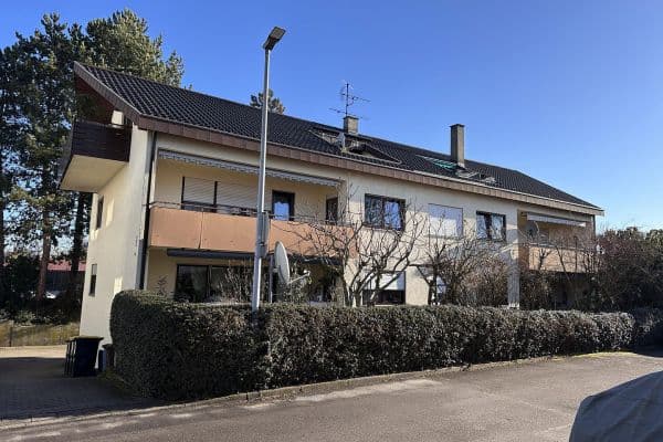 Prodej bytu 3+1 95 m², Kleiststrasse 8, Tamm Prodej bytu 3+1 95 m², Kleiststrasse 8, Tamm