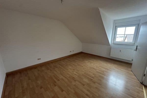 Pronájem bytu 4+1 70 m², Euskirchen, Severní Porýní-Vestfálsko Pronájem bytu 4+1 70 m², Euskirchen, Severní Porýní-Vestfálsko