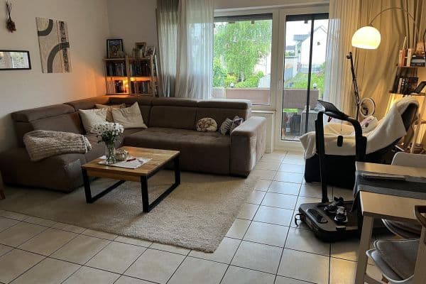 Pronájem bytu 2+1 57 m², Brückenstraße 8a, Troisdorf Pronájem bytu 2+1 57 m², Brückenstraße 8a, Troisdorf