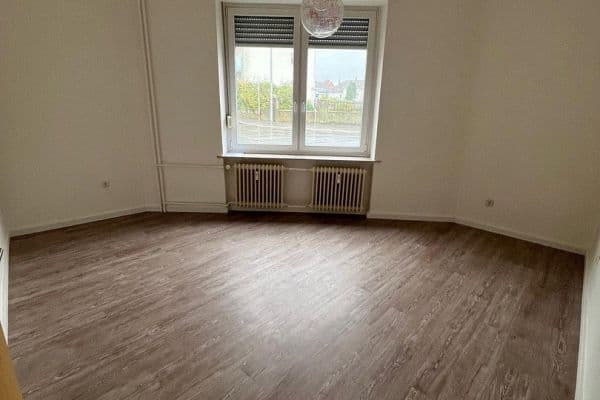 Pronájem bytu 2+1 42 m², Lüdenscheid Pronájem bytu 2+1 42 m², Lüdenscheid