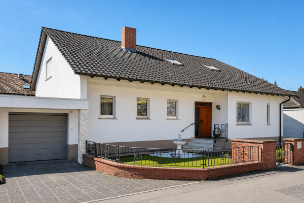 Prodej domu 213 m², pozemek 657 m², Speyer Prodej domu 213 m², pozemek 657 m², Speyer